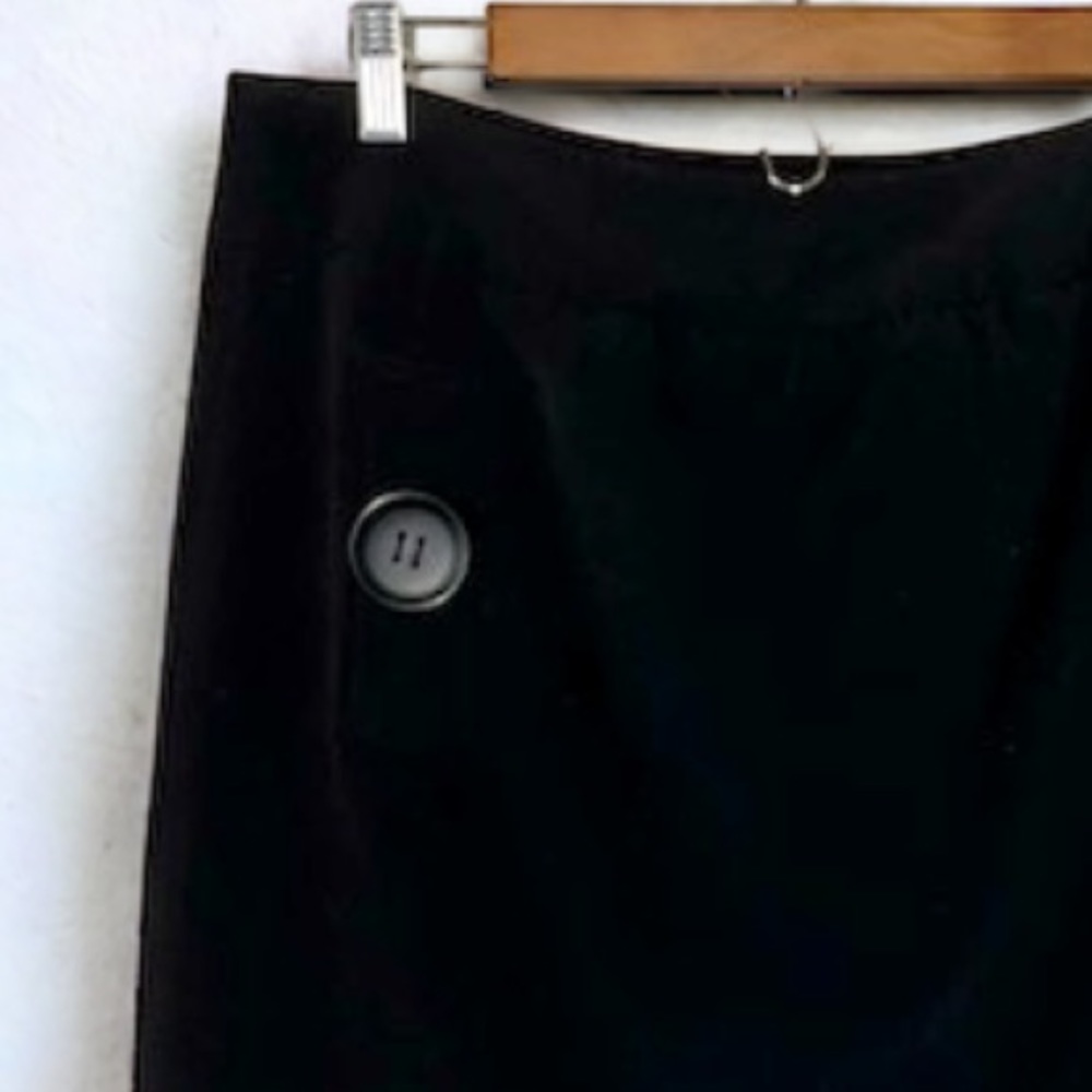 Larry Levine Stretch Black Skirt size 12 - Picture 8 of 9